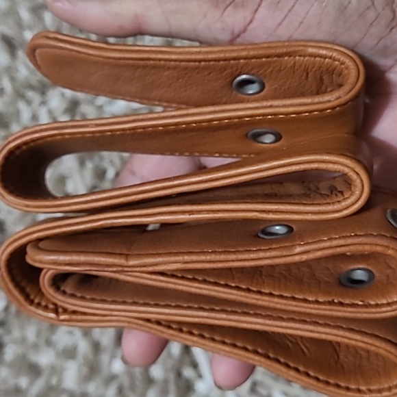 Canyon Outback Leather Goods Premium Soft Leather Handbag - Picture 14 of 14